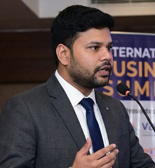 Naveen Pal